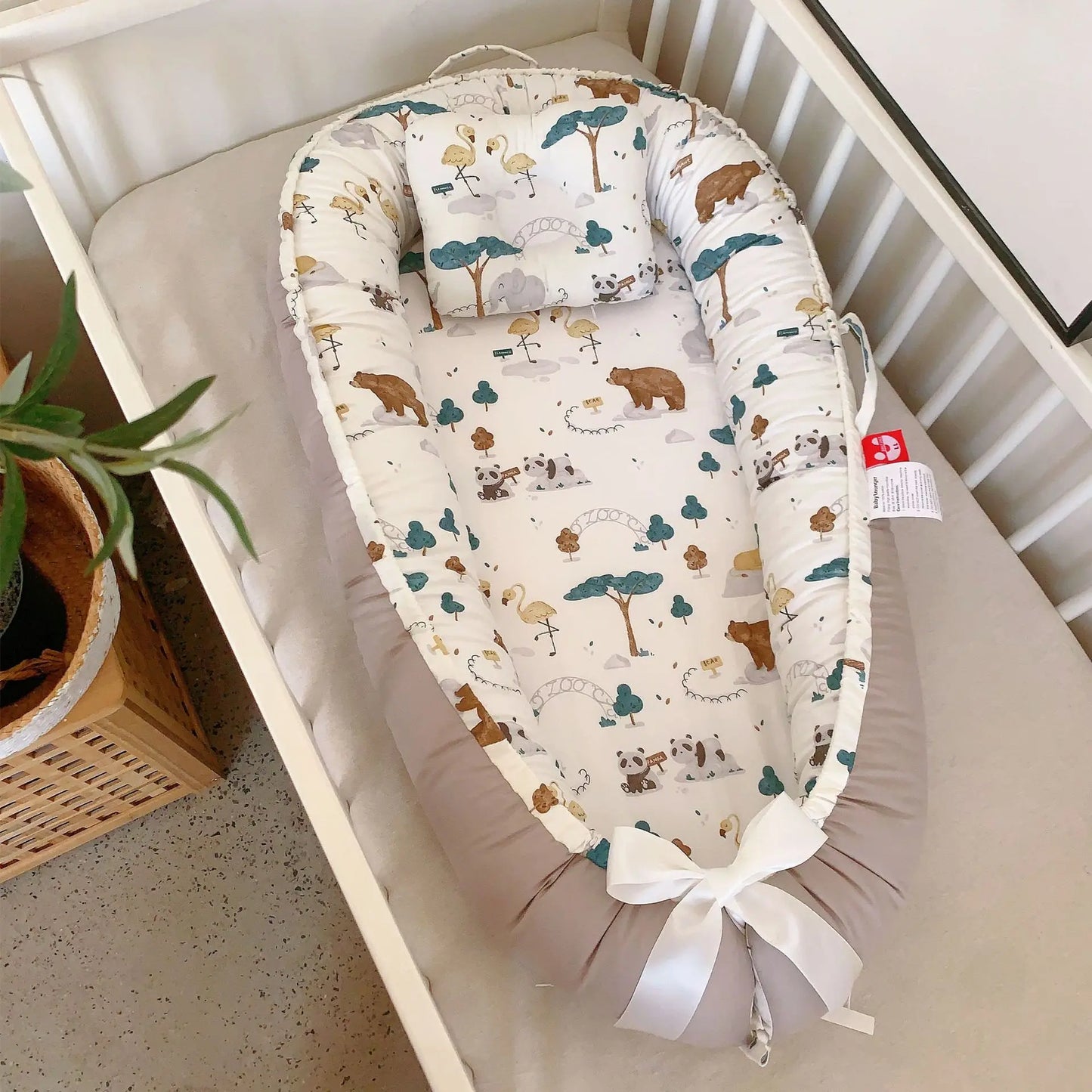 Lit Cocoon Confortable pour un Sommeil Paisible